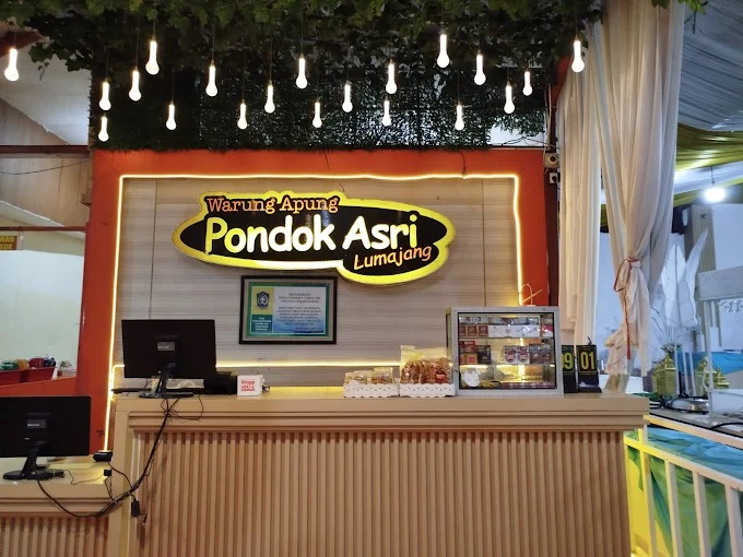 Suasana Warung